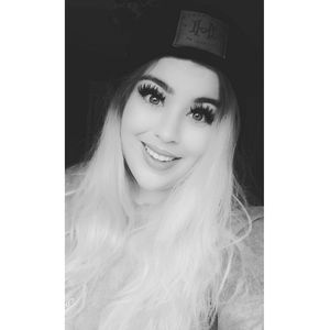 Meet your Posher, Abigail